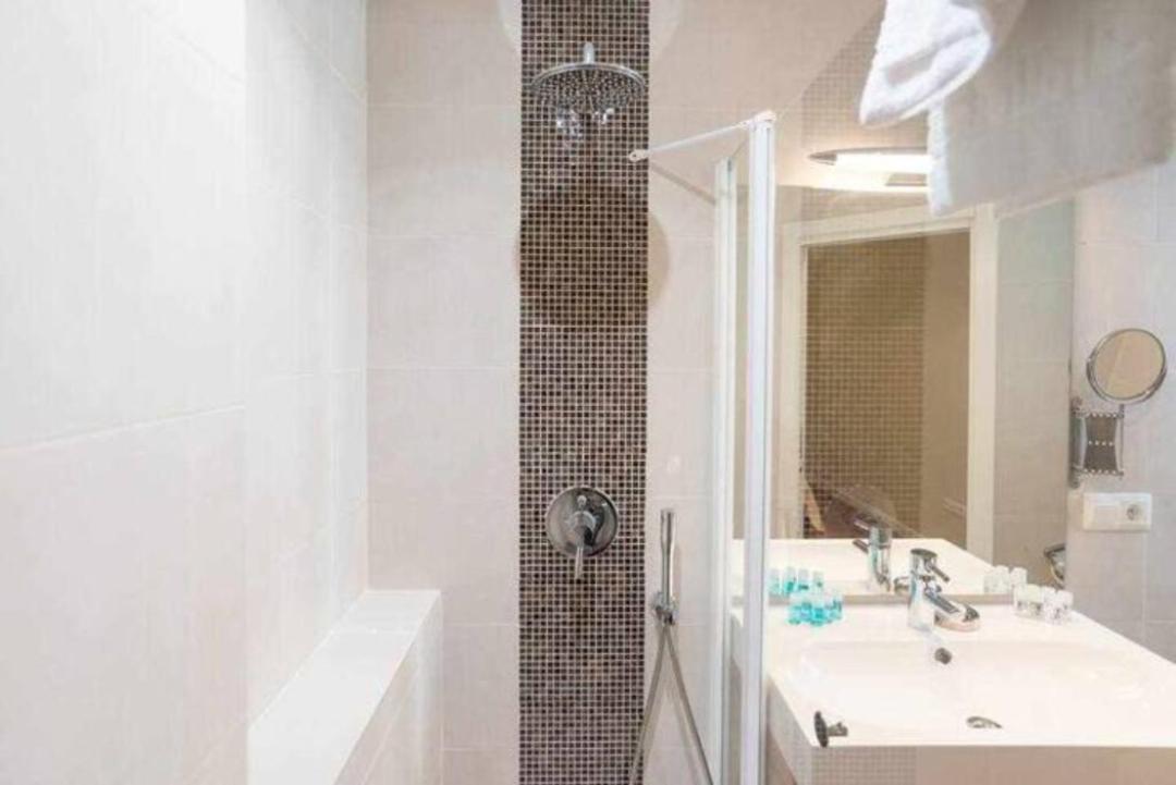 מאלגה Apartamento Premium Junto A Catedral מראה חיצוני תמונה