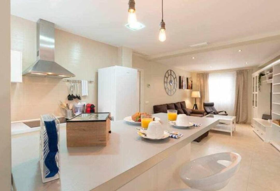 מאלגה Apartamento Premium Junto A Catedral מראה חיצוני תמונה